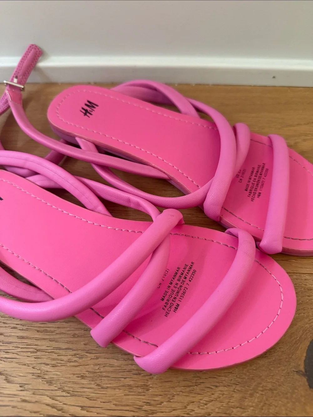 H&M Hot Pink Strappy kid’s Sandals